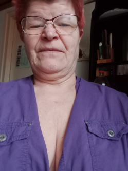 Julianna, 64 éves társkereső nő, Budapest