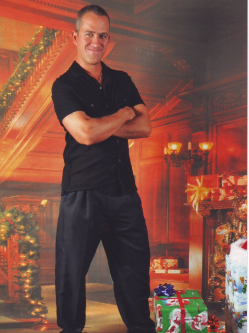 Krisztian, 46 �ves n�metorsz�gi t�rskeres� f�rfi