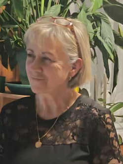 Zsuzsanna, 64 �ves k�szegi t�rskeres� n�