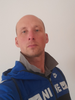 Zoli, 41 éves társkereső férfi, Budapest