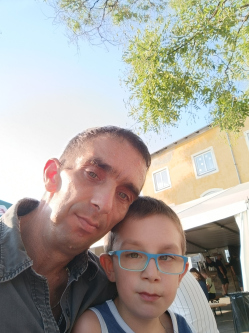 Bal�zs, 42 �ves v�rpalotai t�rskeres� f�rfi