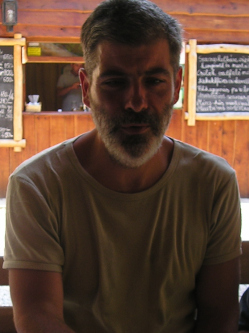 Zsolt, 54 �ves teveli t�rskeres� f�rfi