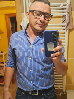 L�szl�, 36 �ves kunbaracsi t�rskeres� f�rfi