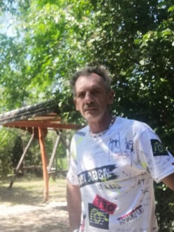 S�ndor, 61 �ves bicskei t�rskeres� f�rfi