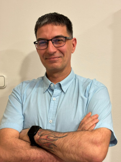 Zsolt, 44 éves társkereső férfi, Tass