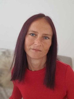 Barbara, 41 éves társkereső nő, Aszaló