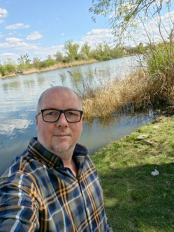 Attila, 52 �ves budapesti t�rskeres� f�rfi