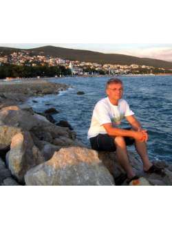 Gyula, 55 �ves keszthelyi t�rskeres� f�rfi