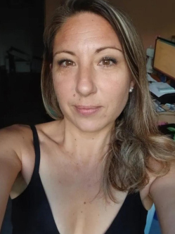 R�za, 32 �ves debreceni t�rskeres� n�