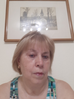 Anna, 67 �ves budapesti t�rskeres� n�