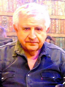 Norbert, 75 �ves budapesti t�rskeres� f�rfi