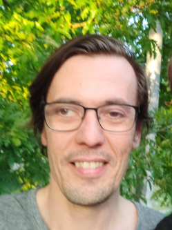 Zoli, 42 éves társkereső férfi, Budapest