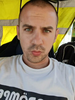 Henri, 32 �ves szegedi t�rskeres� f�rfi