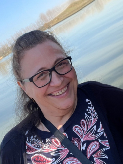 Moncsi, 53 �ves hajd�n�n�si t�rskeres� n�