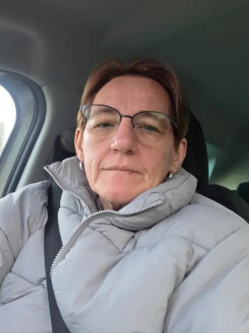 Nikoletta, 55 �ves kecskem�ti t�rskeres� n�