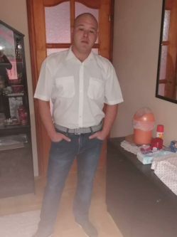 D�niel, 35 �ves R�k�czitelep-i t�rskeres� f�rfi