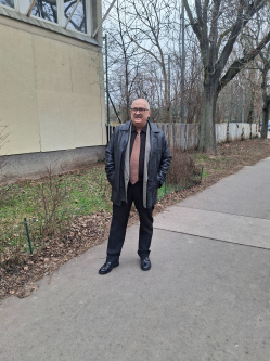 Attila, 62 �ves dunaharaszti t�rskeres� f�rfi