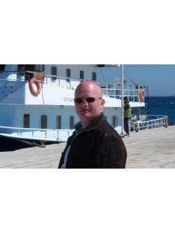 Zsolt, 50 �ves tatab�nyai t�rskeres� f�rfi