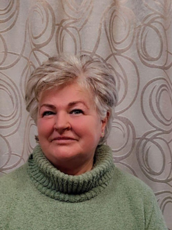 Marg�, 72 �ves m�lyk�ti t�rskeres� n�