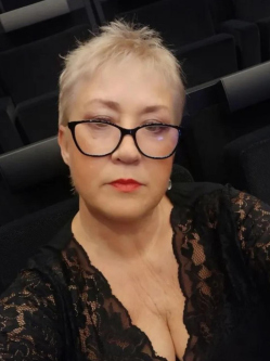 Olga, 51 �ves kecskem�ti t�rskeres� n�