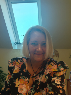 Be�ta, 51 �ves monori t�rskeres� n�