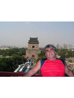 zoli, 77 �ves budapesti t�rskeres� f�rfi