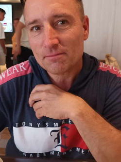 Tibor, 48 �ves zal�tai t�rskeres� f�rfi