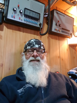Attila, 60 �ves budapesti t�rskeres� f�rfi