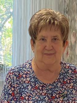 Kati, 70 éves társkereső nő, Szeged