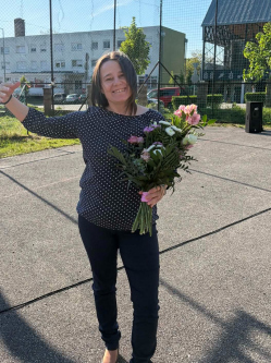 Bea, 49 �ves m�ri t�rskeres� n�