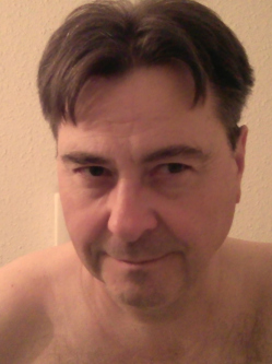 Csaba, 55 �ves szolnoki t�rskeres� f�rfi