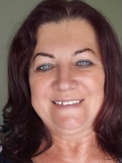Irina, 59 éves társkereső nő, Miskolc
