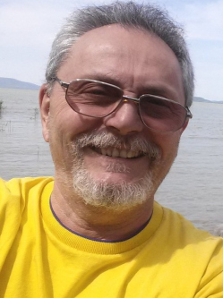 J�nos, 76 �ves zs�mboki t�rskeres� f�rfi