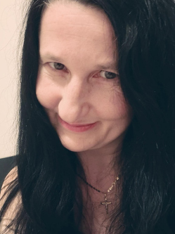 Gabriella, 38 �ves szombathelyi t�rskeres� n�