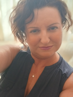 Ildi, 52 éves társkereső nő, Debrecen