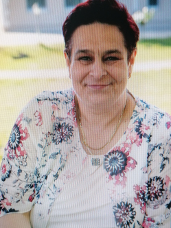 Ad�l, 51 �ves t�rskeres� n�, Ny�regyh�za