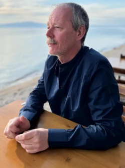 Zsolt, 57 �ves kecskem�ti t�rskeres� f�rfi