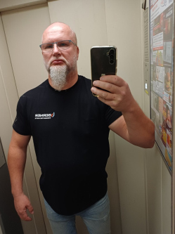 Tamas, 58 �ves egri t�rskeres� f�rfi
