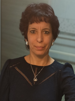 Csilla, 49 �ves osztr�k t�rskeres� n�