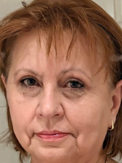 Marcsi, 62 �ves t�rskeres� n�, Budapest