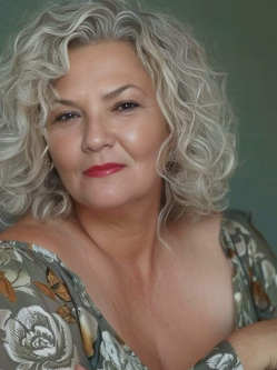 Zsuzsanna, 56 �ves enyingi t�rskeres� n�