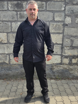 J�nos, 47 �ves t�r�kb�linti t�rskeres� f�rfi
