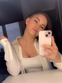 Anita, 18 �ves budapesti t�rskeres� n�