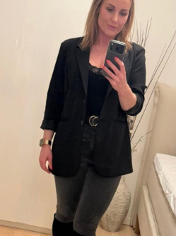 Bianka, 41 éves társkereső nő, Győr