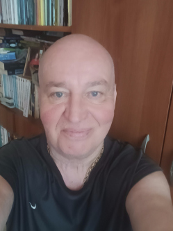 Istvan, 61 �ves t�rskeres� f�rfi, Ny�regyh�za