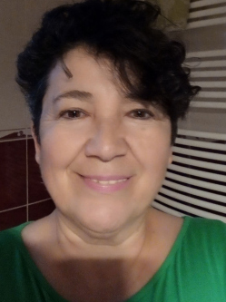 Zs�ka, 62 �ves beretty��jfalui t�rskeres� n�