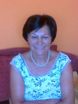 Ilona, 76 �ves budapesti t�rskeres� n�