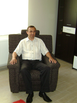 Istvan, 61 �ves debreceni t�rskeres� f�rfi