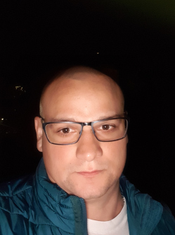 Attila, 31 �ves kom�romi t�rskeres� f�rfi