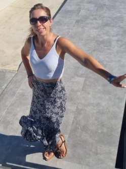 Petra, 43 �ves miskolci t�rskeres� n�